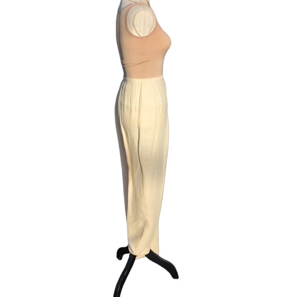 Dana Buchman. Vintage, Cream Silk & Linen Blend pants. Size: 4 - Picture 6 of 11